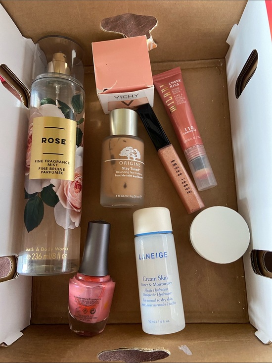 Vichy Other - Gently used beauty bundle #4